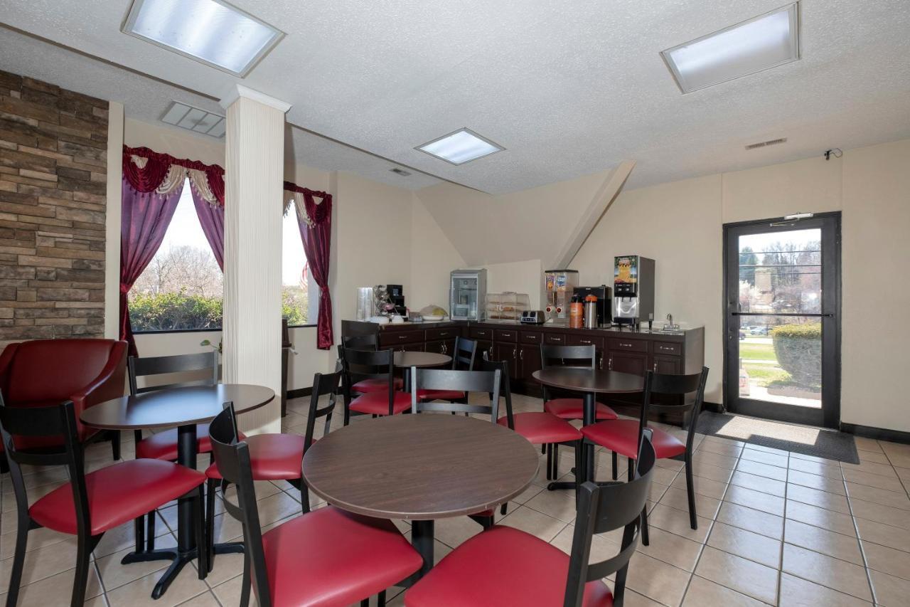 Red Roof Inn Warrenton Extérieur photo